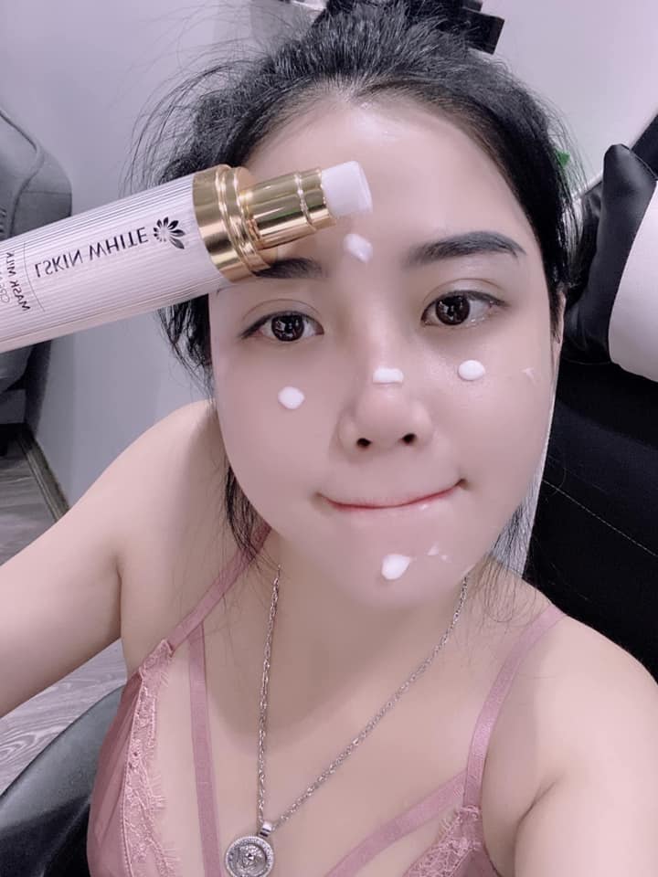 Review ủ trắng Lskin White từ khách hàng