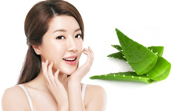 Cách làm trắng da tại nhà bằng nha đam