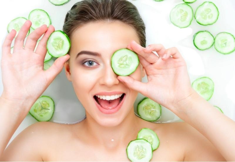 Cách dưỡng trắng da với dưa chuột