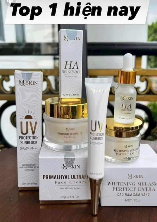 Combo Kem Face Sâm Vàng Mq Skin giúp phục hồi độ ẩm tự nhiên của làn da