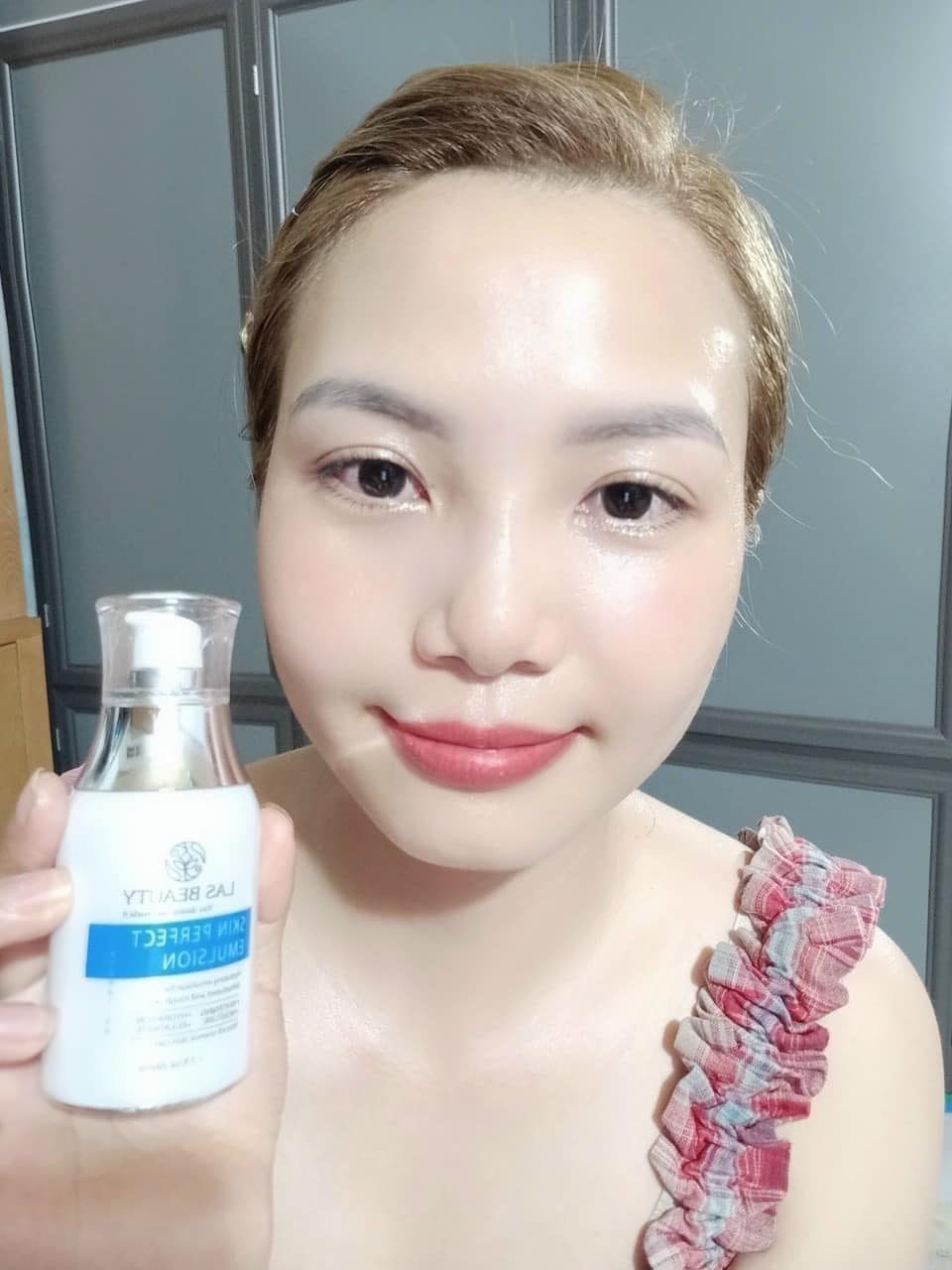 Review từ khách hàng về sữa dưỡng rong nho