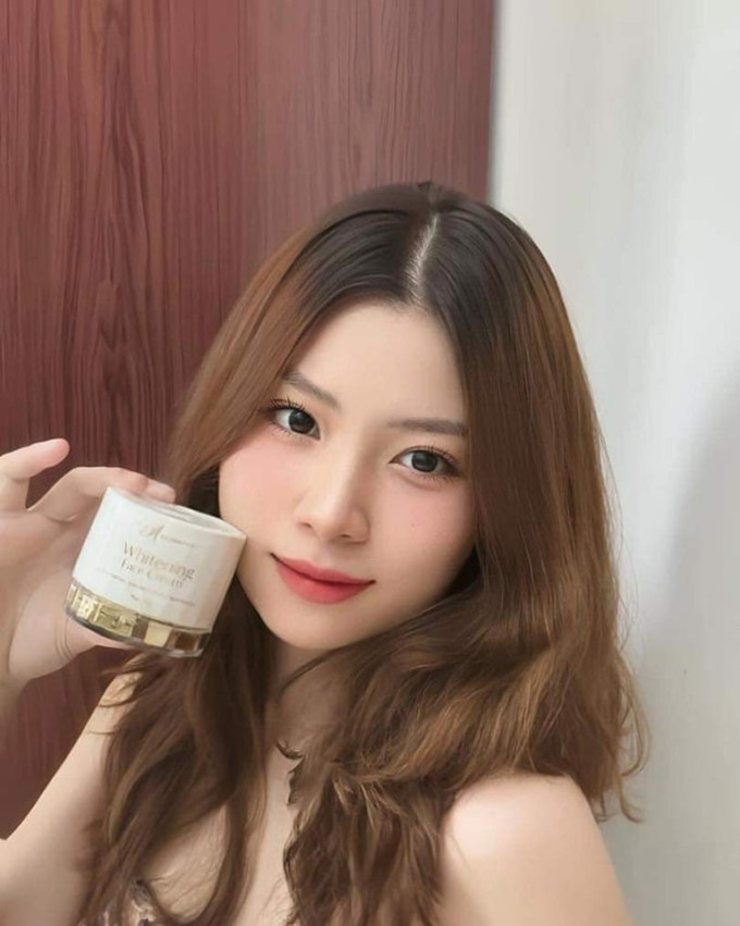 Hình ảnh review kem face chữ A chính hãng