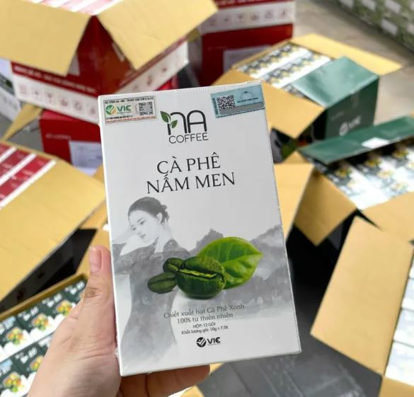 Bao bì chính hãng được thiết kế chắc chắn, chất liệu cao cấp, màu sắc rõ nét, không mờ nhòe.