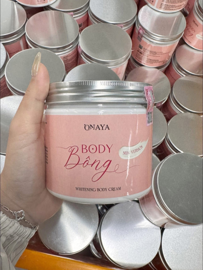 Kem body bông Onaya mẫu mới