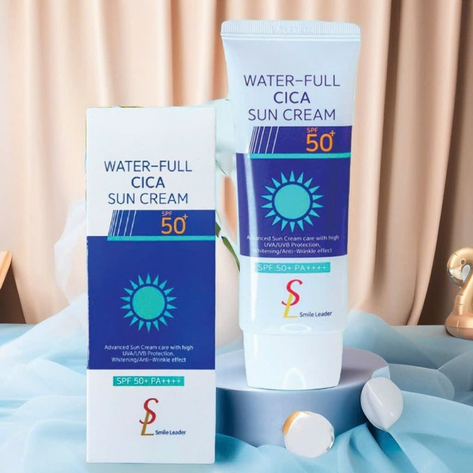 Kem chống nắng Water Full Cica Sun Cream