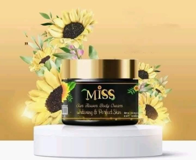 Kem Body Miss Thái hộp 400gr - Dưỡng trắng da hiệu quả