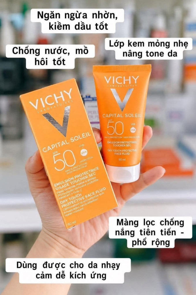 Bảo vệ da trước tác động của tia UVA và UVB.