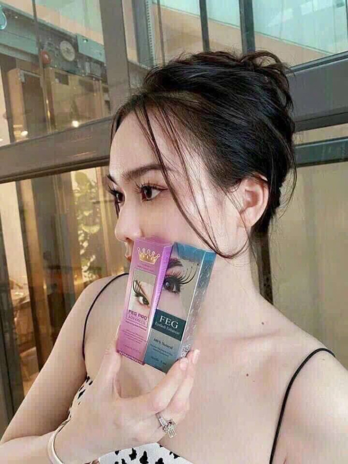 Hỗ trợ cải thiện vẻ ngoài của hàng mi theo hướng tự nhiên
