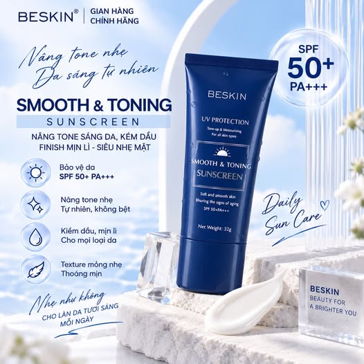 SPF 50+ PA+++ hỗ trợ bảo vệ da trước tia UV.