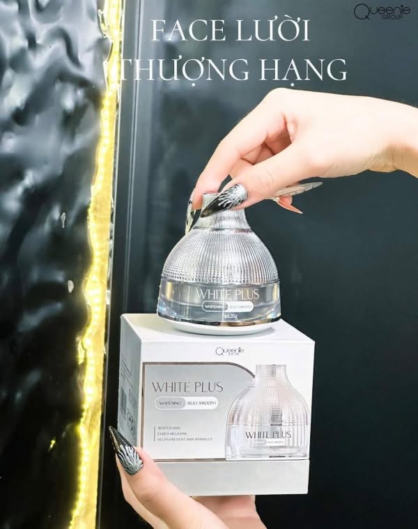 Face Lười Queenie Skin White Plus Chính Hãng